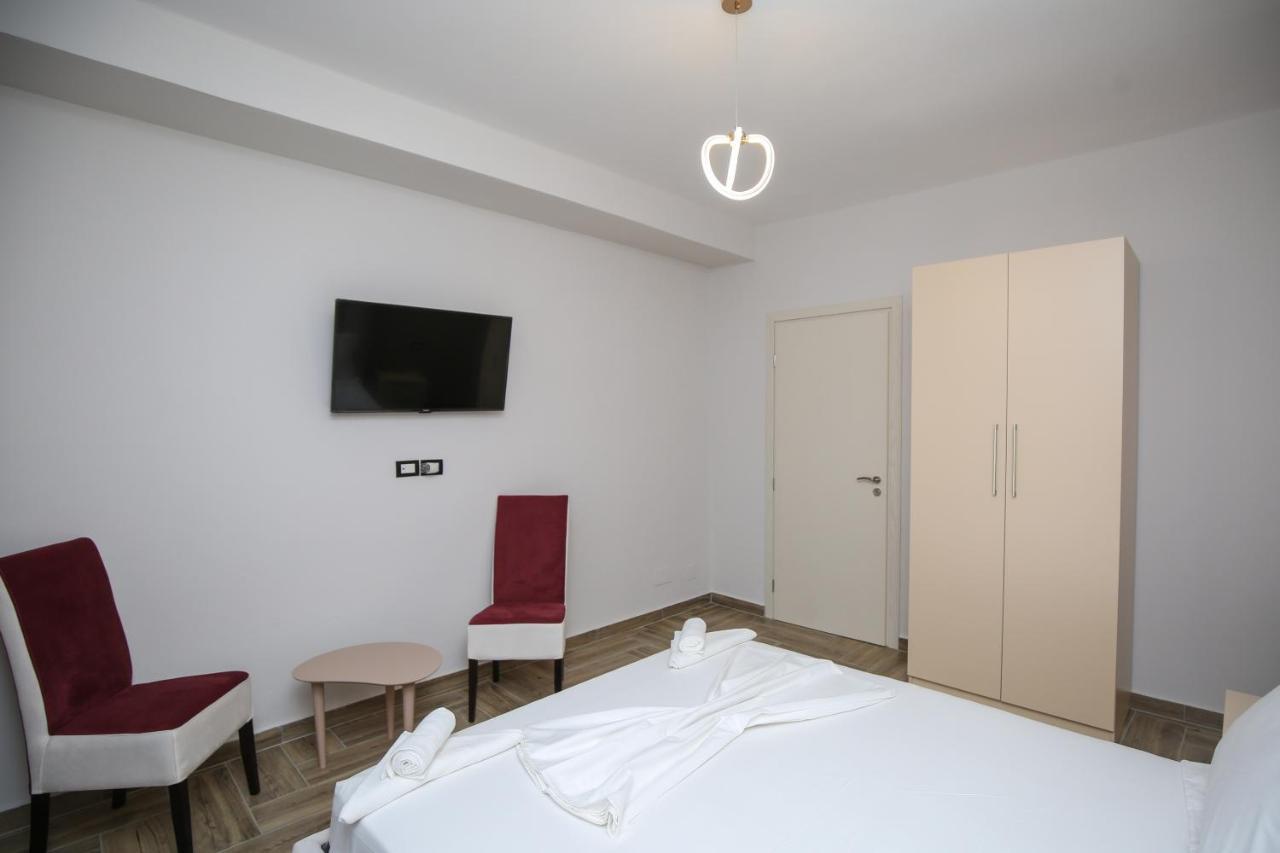 Hotel Vila Stefa Вльора Екстер'єр фото