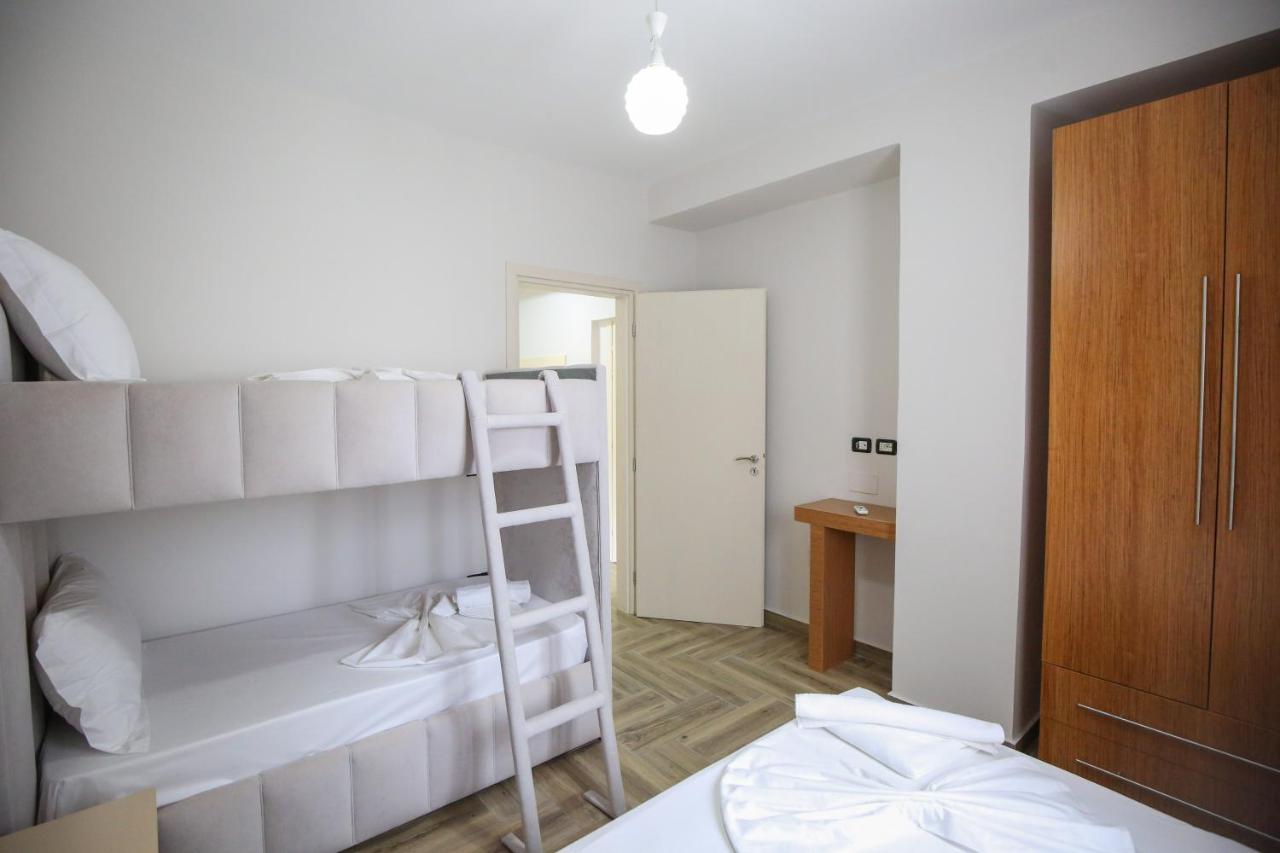 Hotel Vila Stefa Вльора Екстер'єр фото