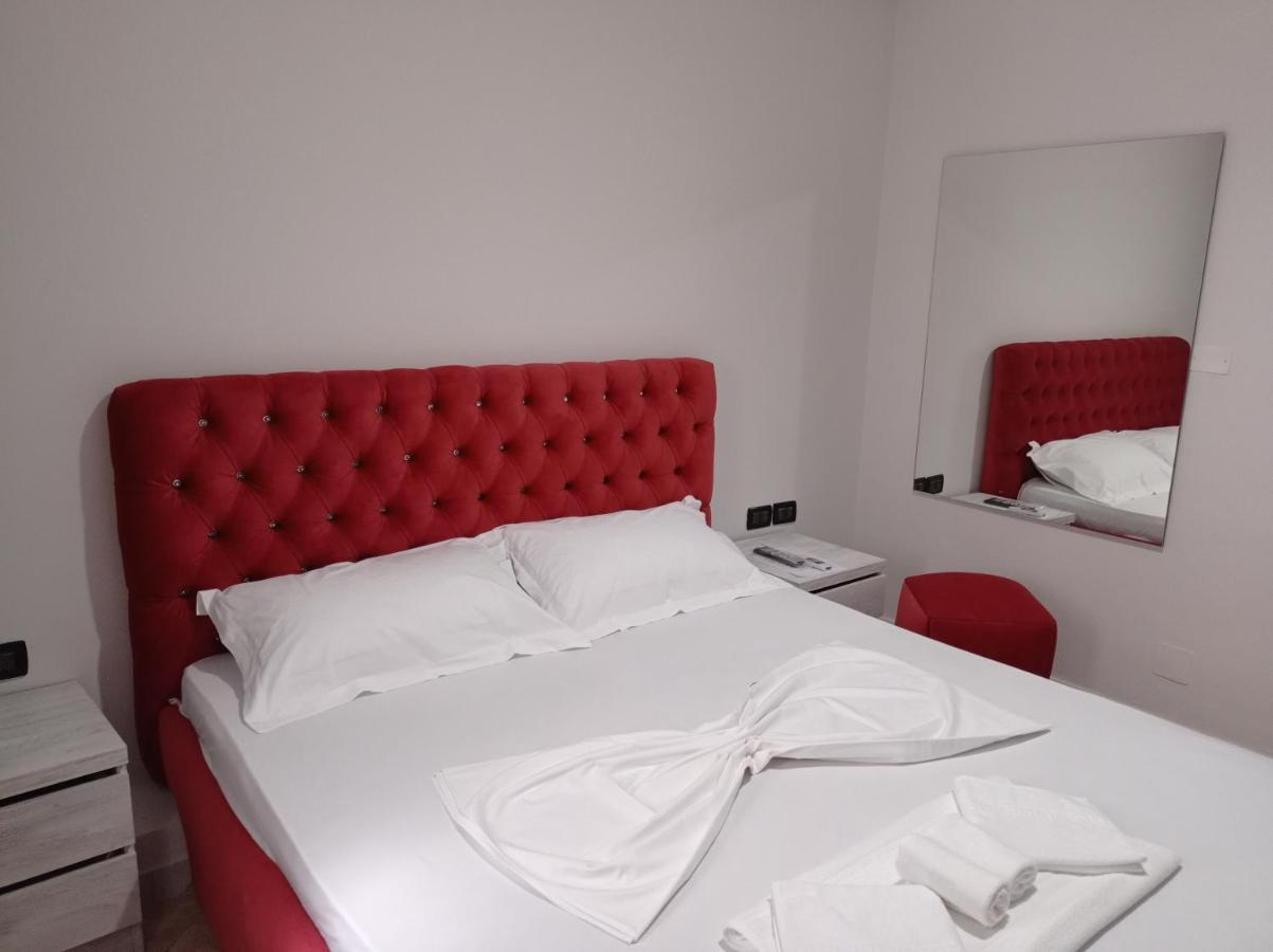 Hotel Vila Stefa Вльора Екстер'єр фото